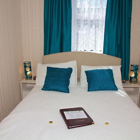 Palm Court Bed & Breakfast Weymouth Exterior photo