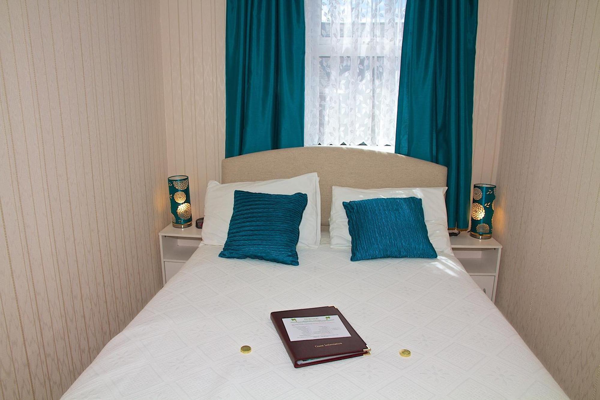 Palm Court Bed & Breakfast Weymouth Exterior photo